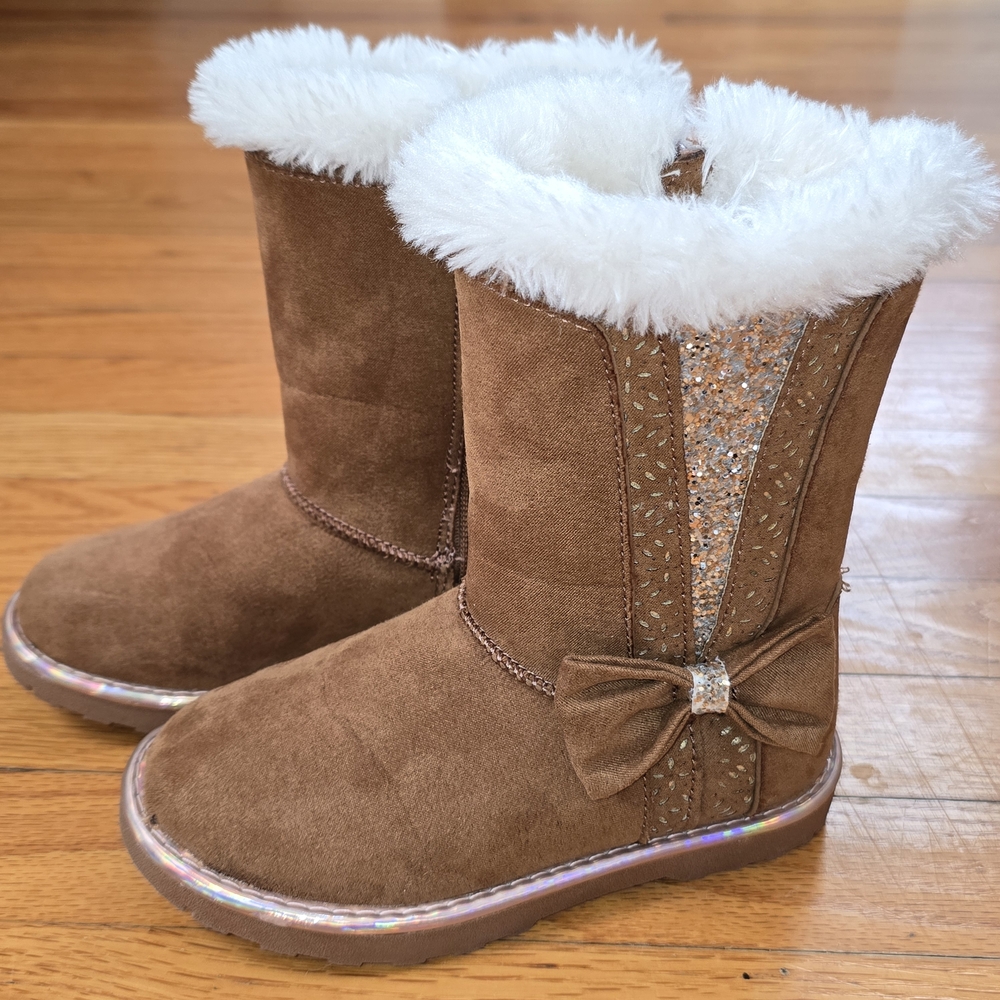 Magellan Outdoors Brown Kids Snow Boots with White Fur